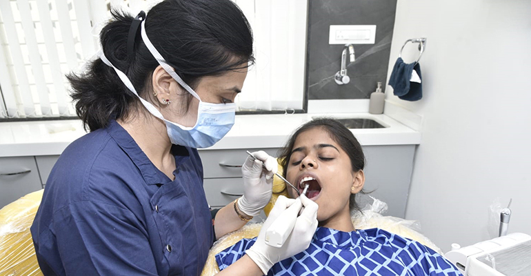 Dentist in Mumbai